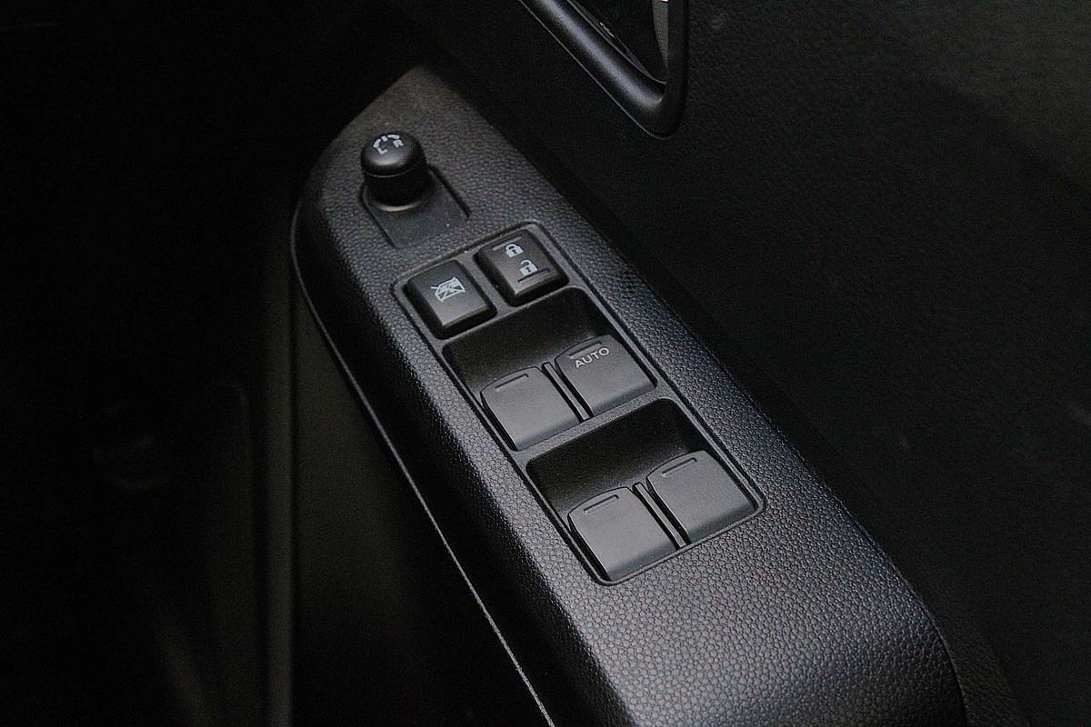 2023 Suzuki Ignis GLX MF Series II