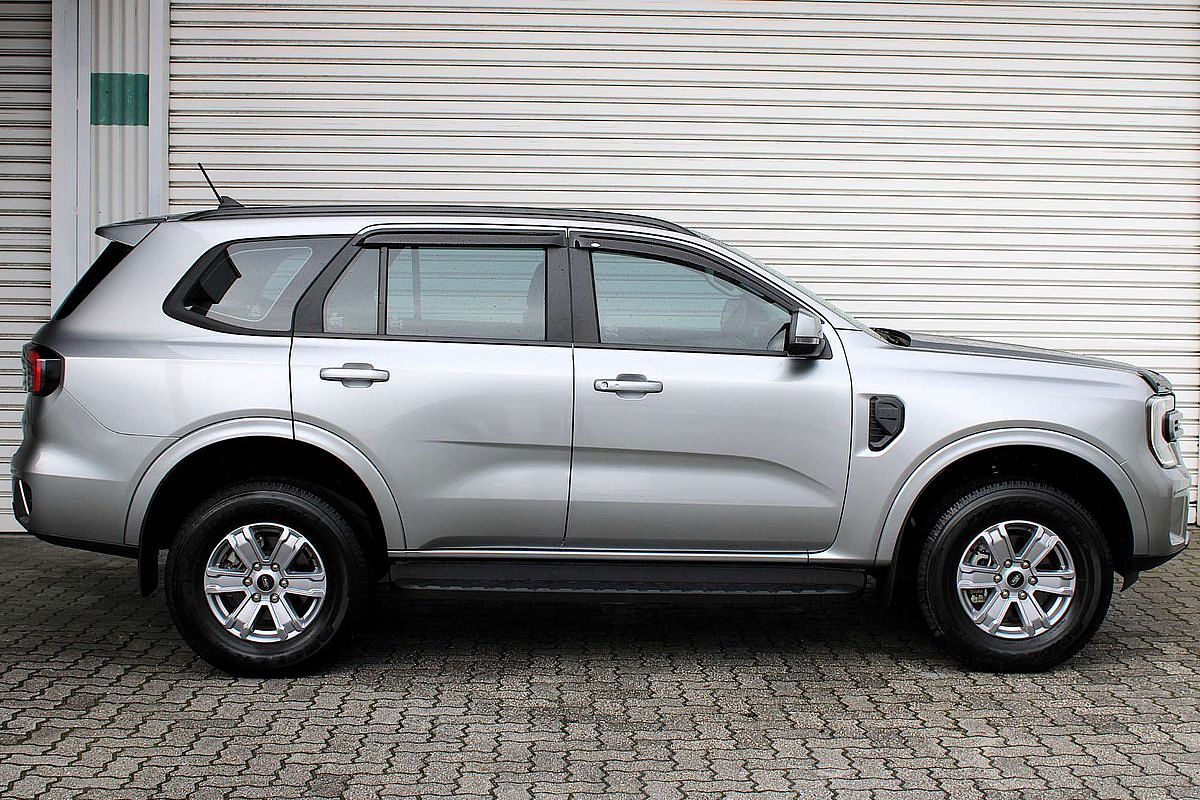 2025 Ford Everest Ambiente 2.0L