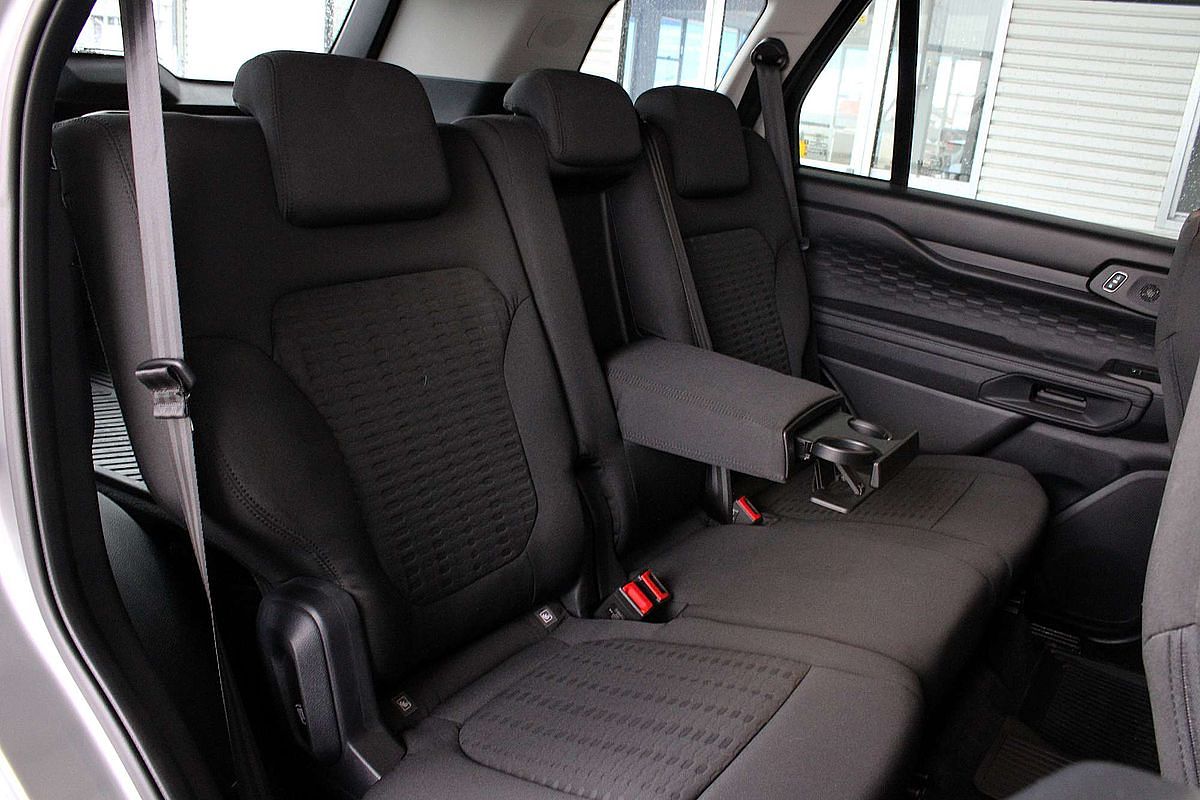 2025 Ford Everest Ambiente 2.0L