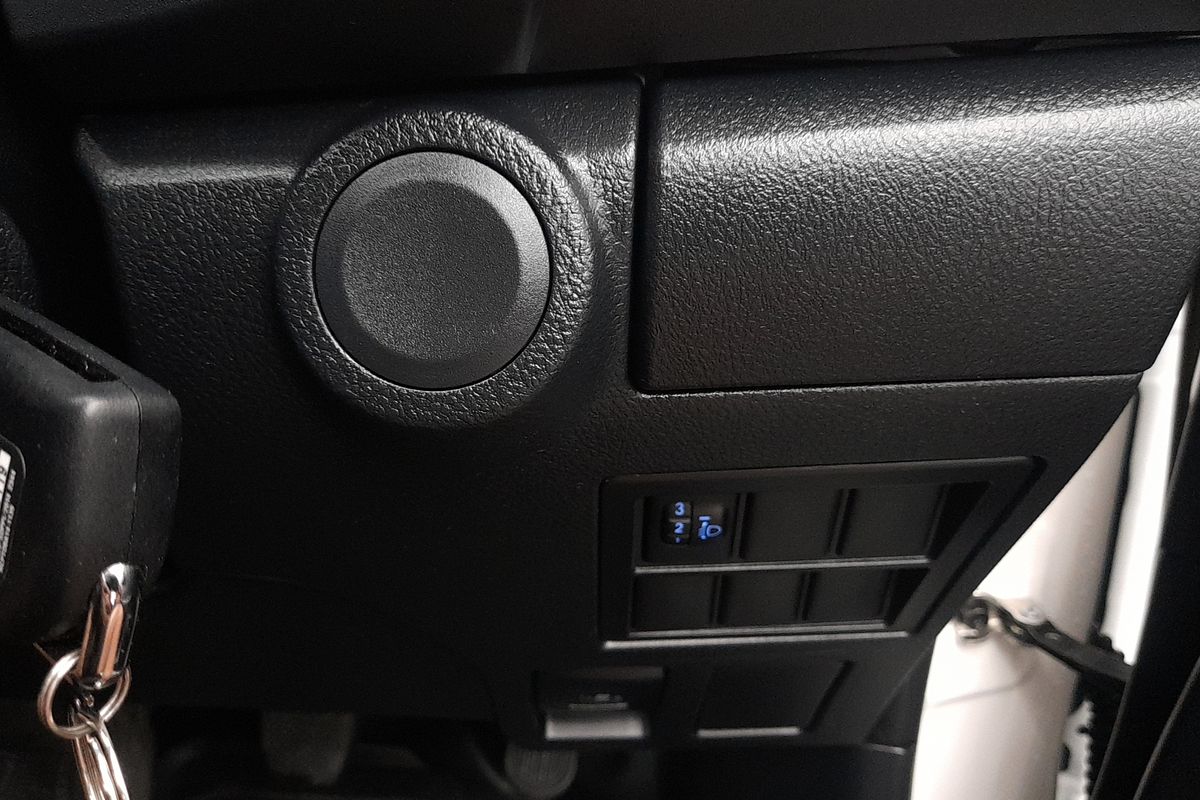2019 Toyota Hilux Workmate TGN121R Rear Wheel Drive
