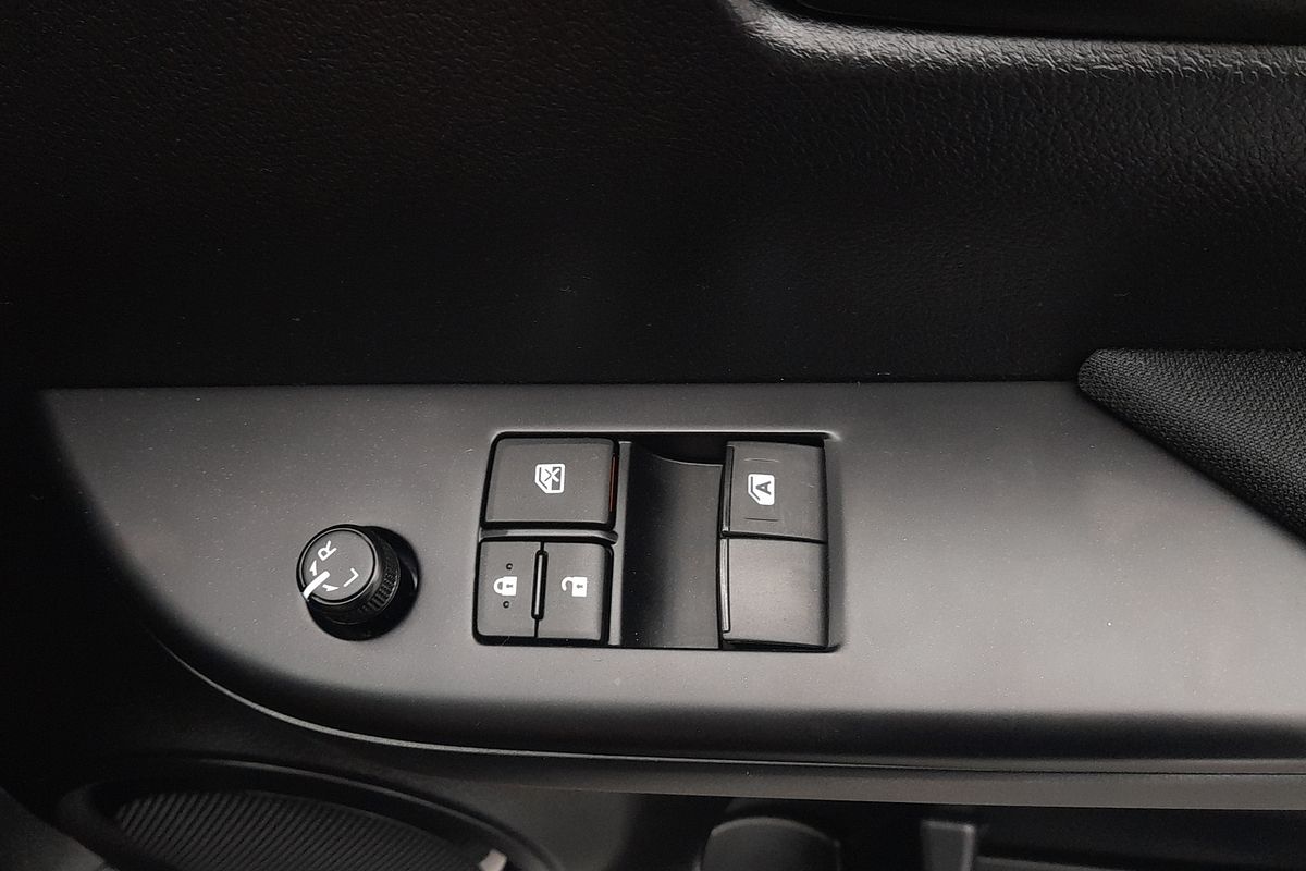 2019 Toyota Hilux Workmate TGN121R Rear Wheel Drive