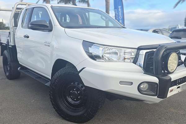 2019 Toyota Hilux SR GUN126R 4X4