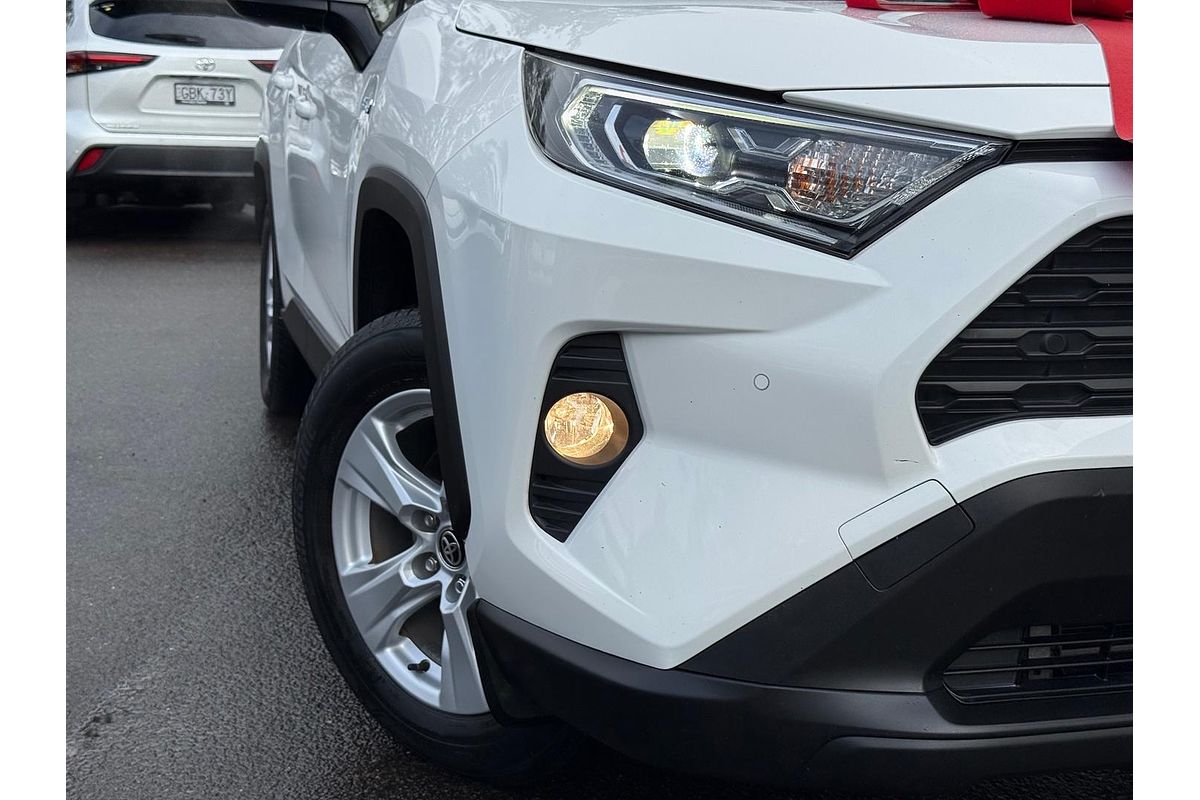 2020 Toyota RAV4 GX AXAH54R