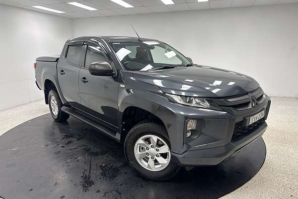 2023 Mitsubishi Triton GLX+ MR 4X4