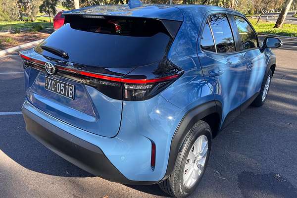 2022 Toyota Yaris Cross GXL MXPB10R thumb-5