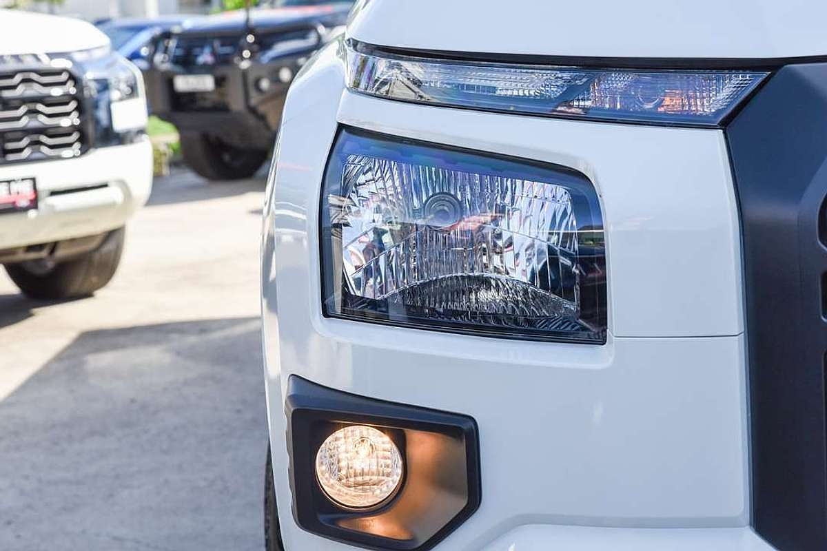 2026 Mitsubishi Triton GLX MV Rear Wheel Drive