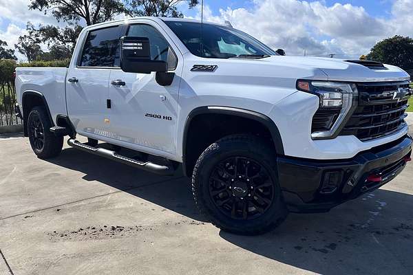 2026 Chevrolet Silverado HD LTZ Premium W/Tech Pack T1 4X4