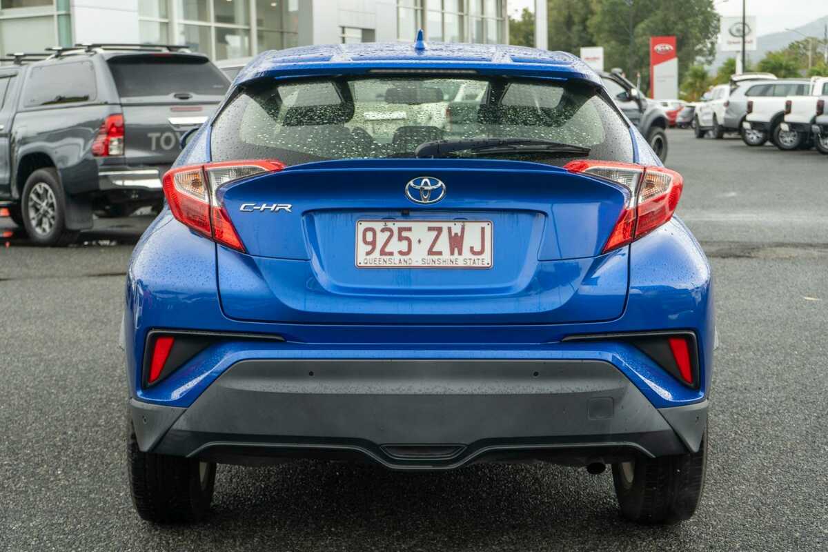 2018 Toyota C-HR  NGX10R