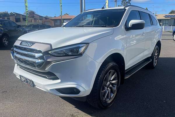 2021 Isuzu MU-X LS-U