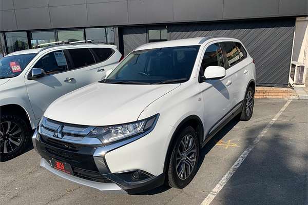 2018 Mitsubishi Outlander ES ADAS ZL