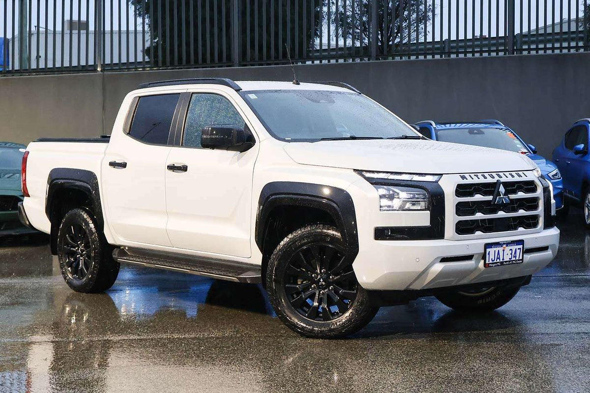 2024 Mitsubishi Triton GSR MV 4X4
