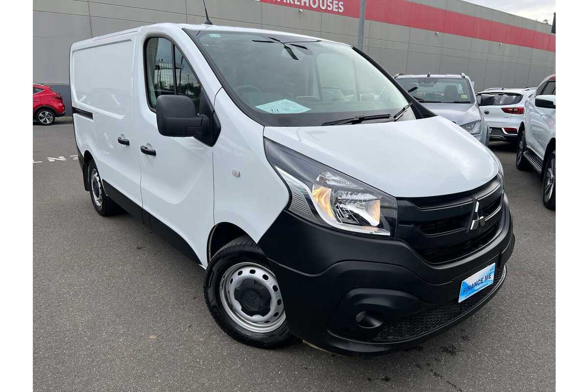 2021 Mitsubishi Express GLX SN