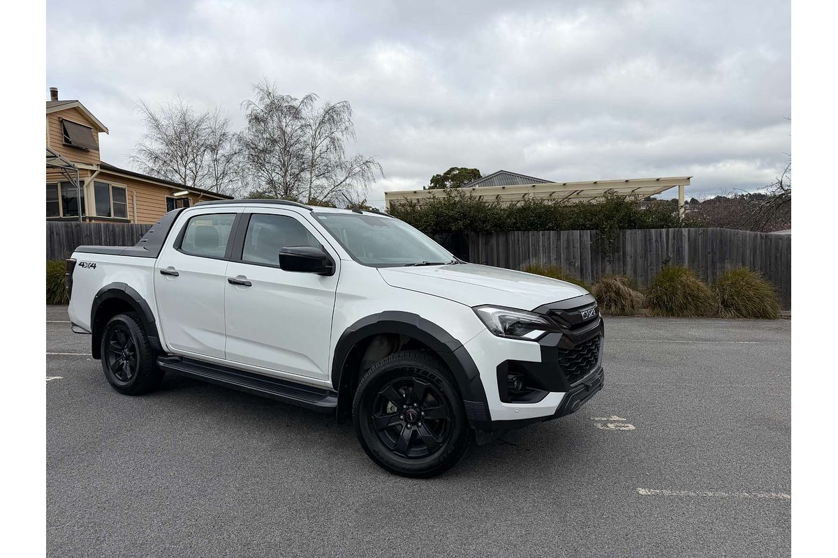 2024 Isuzu D-MAX X-TERRAIN 4X4