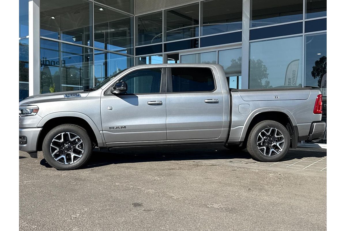 2025 RAM 1500 Laramie Sport Hurricane SO RamBox DT 4X4 SWB