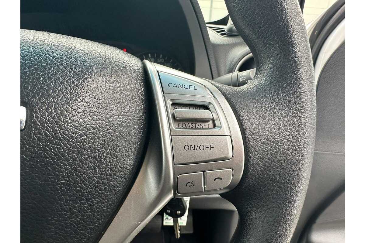 2017 Nissan Navara RX D23 Series 2