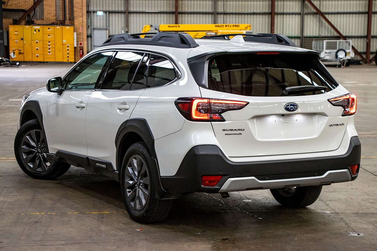 2024 Subaru Outback AWD 6GEN