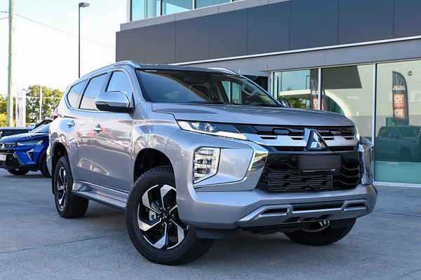 2024 Mitsubishi Pajero Sport GLS QG thumb-0