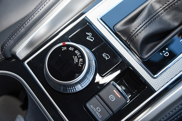 2024 Mitsubishi Pajero Sport GLS QG thumb-12