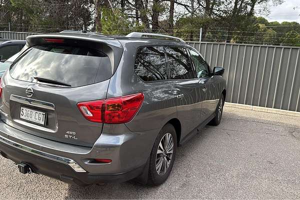 2018 Nissan Pathfinder ST-L R52 Series III thumb-4