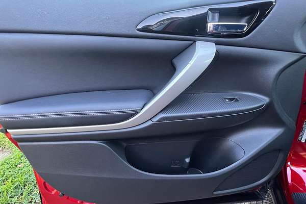 2017 Mitsubishi Eclipse Cross Exceed YA thumb-23
