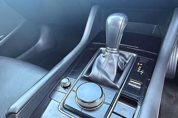 2022 Mazda 3 G25 Astina BP Series thumb-31
