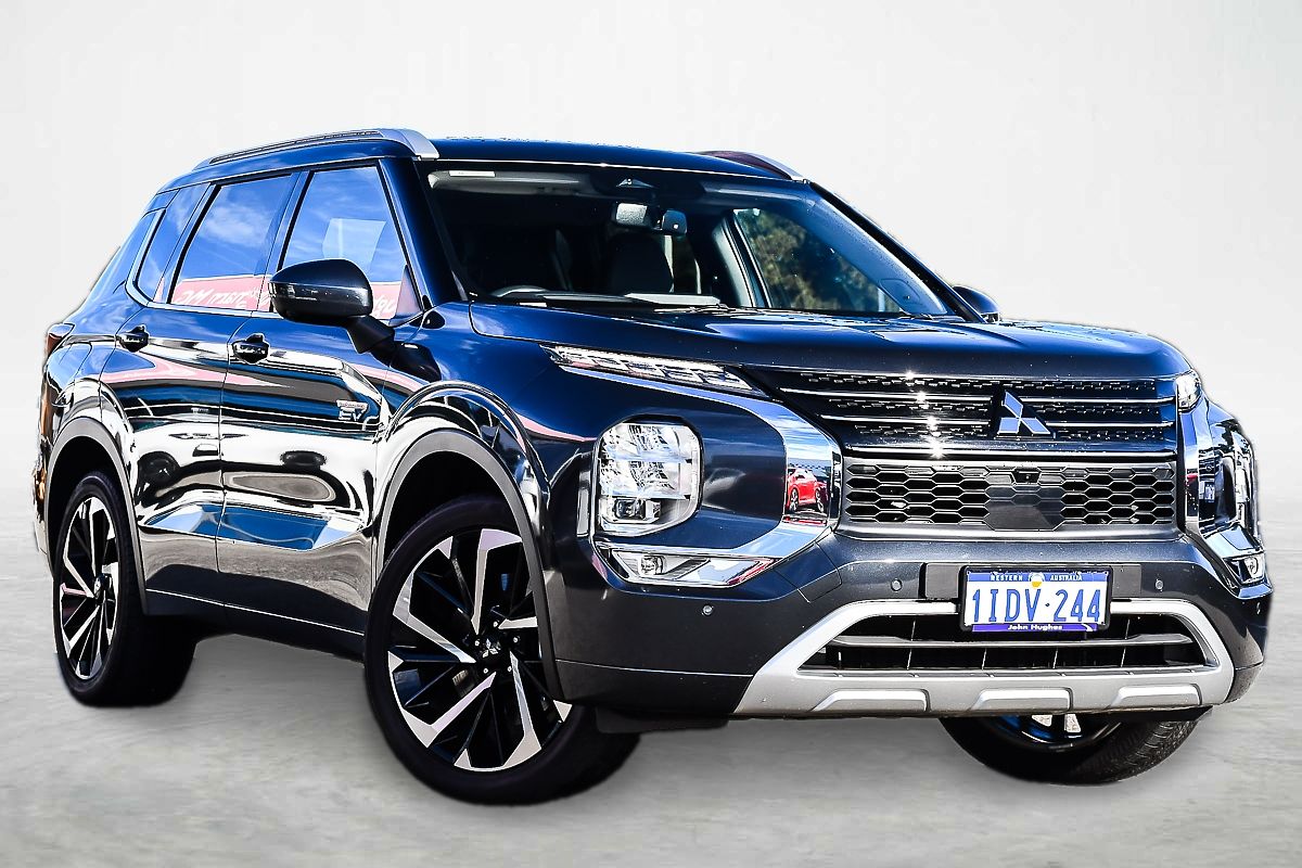 2024 Mitsubishi Outlander PHEV Exceed ZM