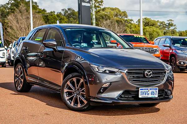 2022 Mazda CX-3 sTouring DK