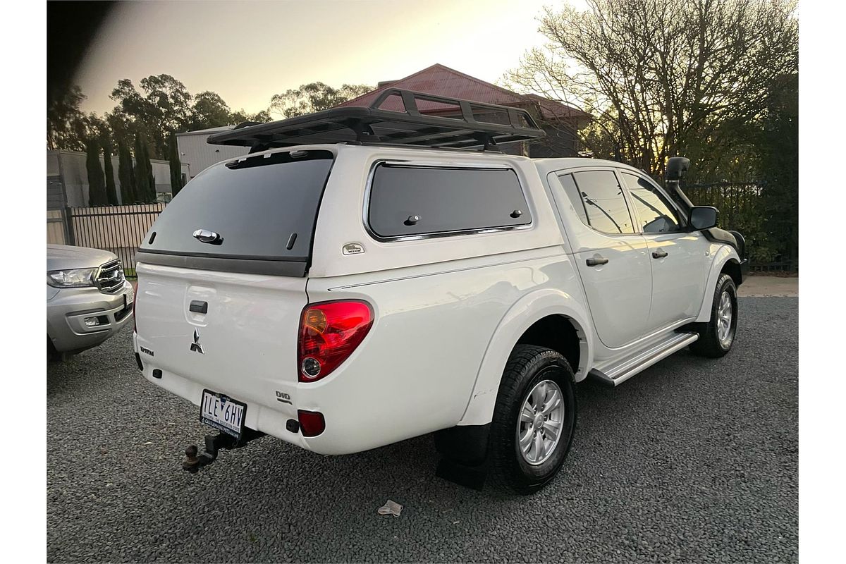 2014 Mitsubishi Triton GLX MN