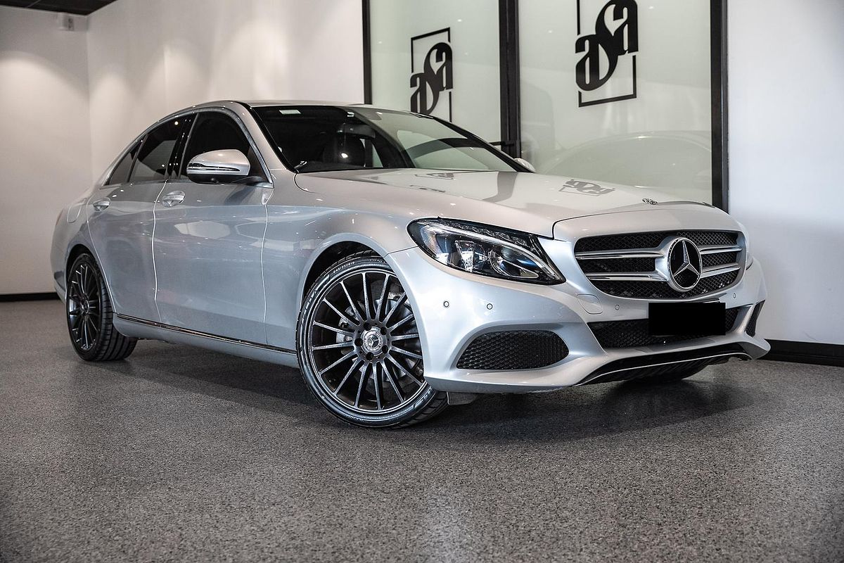 2018 Mercedes-Benz C-Class C200 W205