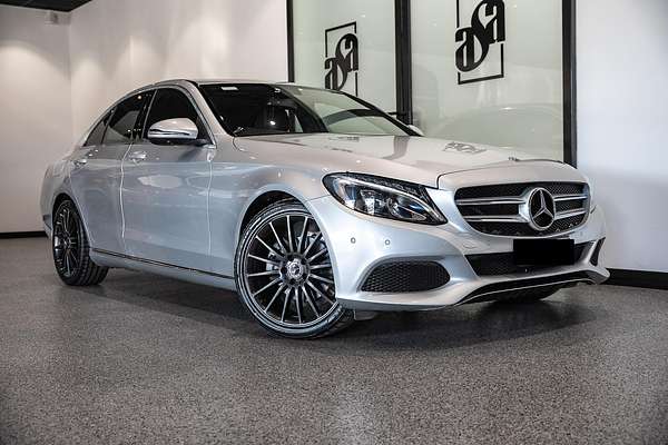 2018 Mercedes-Benz C-Class C200 W205