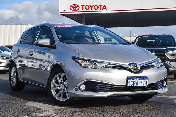 2018 Toyota Corolla Ascent Sport ZRE182R