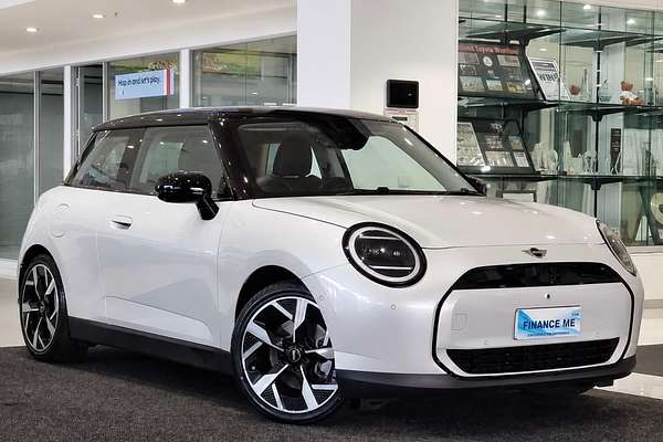 2025 MINI Cooper E Classic J01