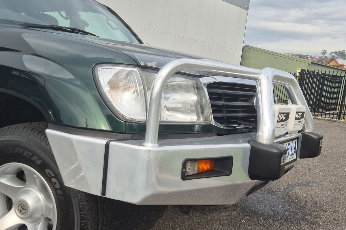 2002 Toyota LC100 GXL Automatic Wagon 4.5L Petrol