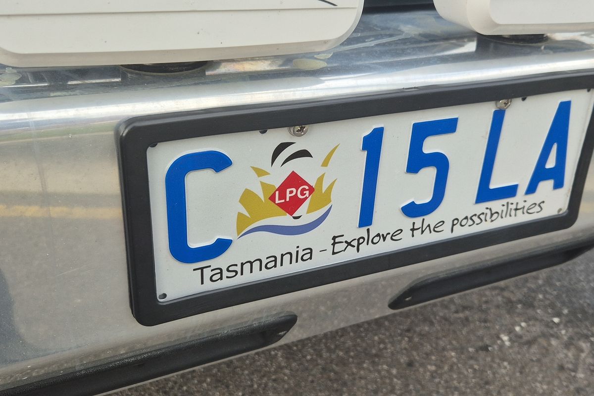 2002 Toyota LC100 GXL Automatic Wagon 4.5L Petrol