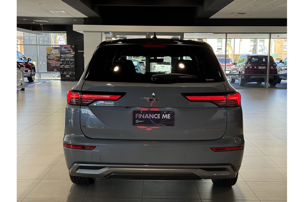 2025 Mitsubishi ZM Outlander EXCEED TOURER 2.5 AWD 5S 2025 Mitsubishi ZM Outlander EXCEED TOURER 2.5 AWD 5S