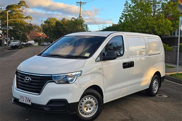 2019 Hyundai iLoad 3S TWIN SWING TQ4 MY20