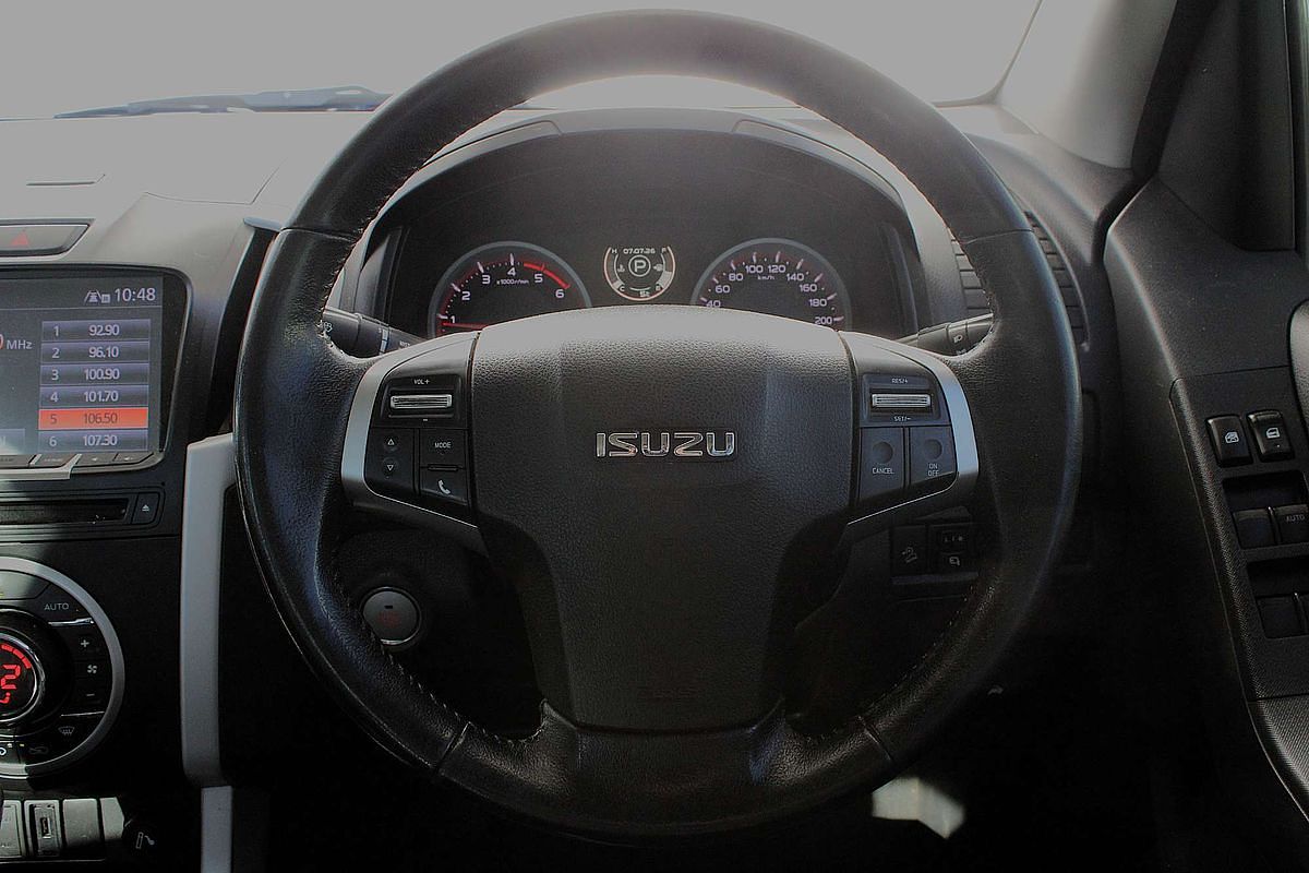 2017 Isuzu D-MAX LS-Terrain 4X4