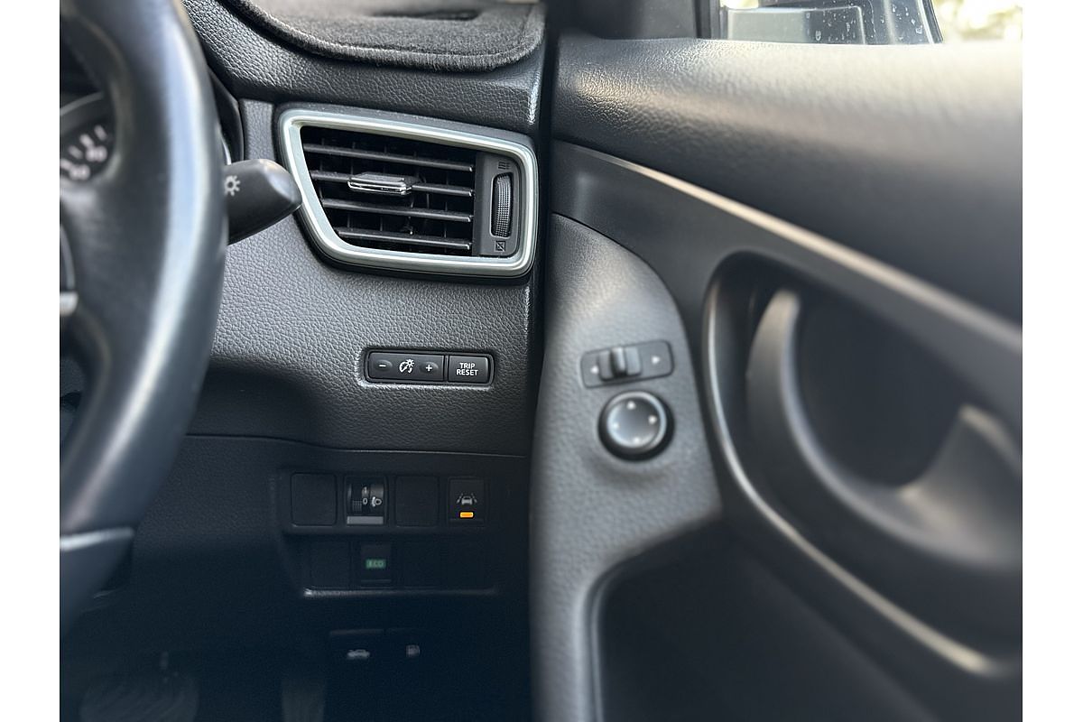 2018 Nissan QASHQAI ST J11 Series 2