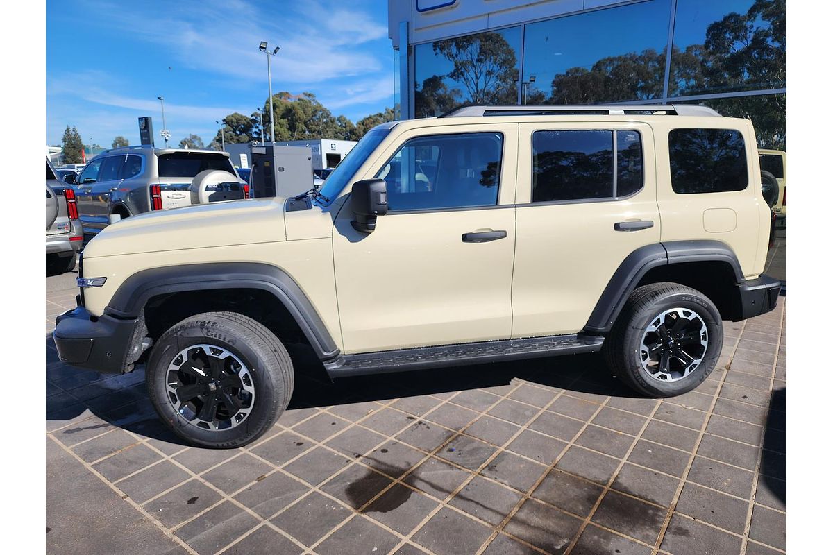 2026 GWM Tank 300 Lux Hi4-T PHEV P01