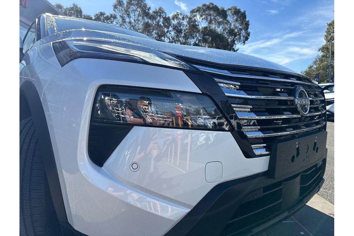 2026 Nissan X-TRAIL ST-L T33