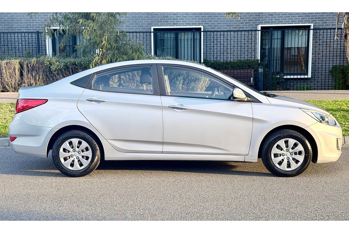 2016 Hyundai Accent Active RB3