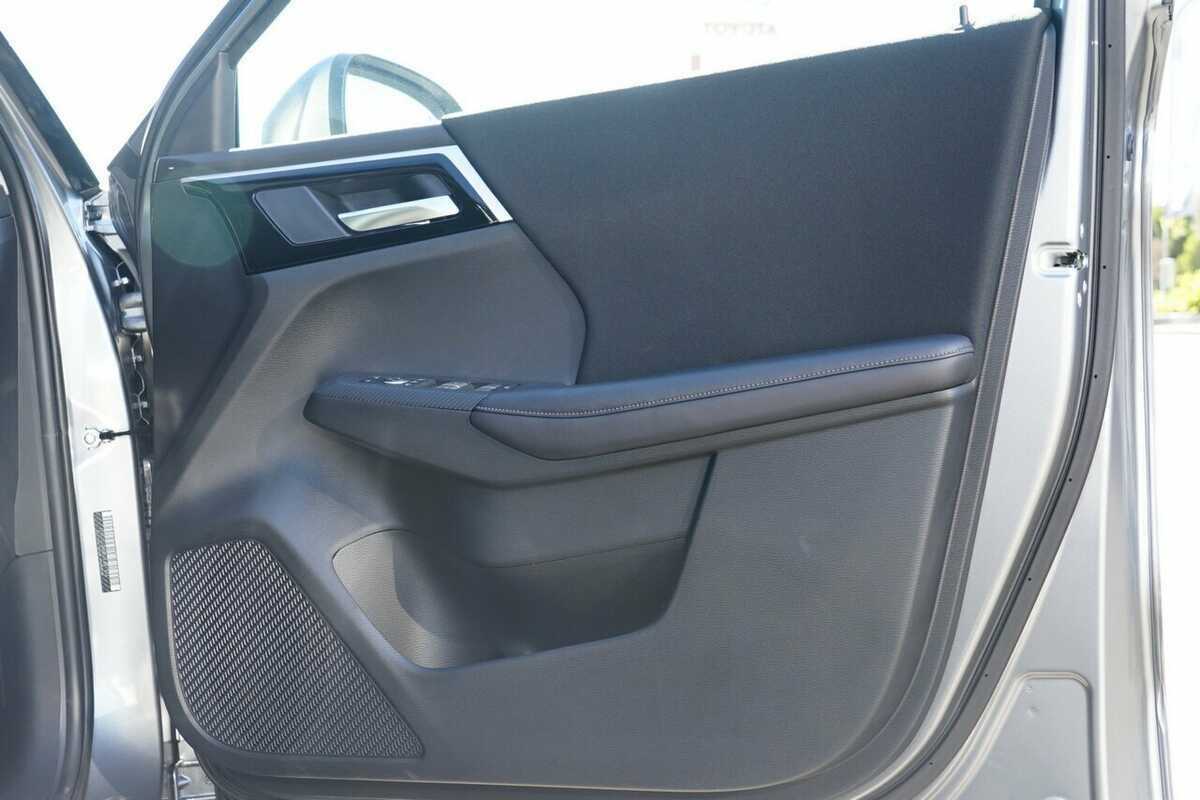 2023 Mitsubishi Outlander LS ZM