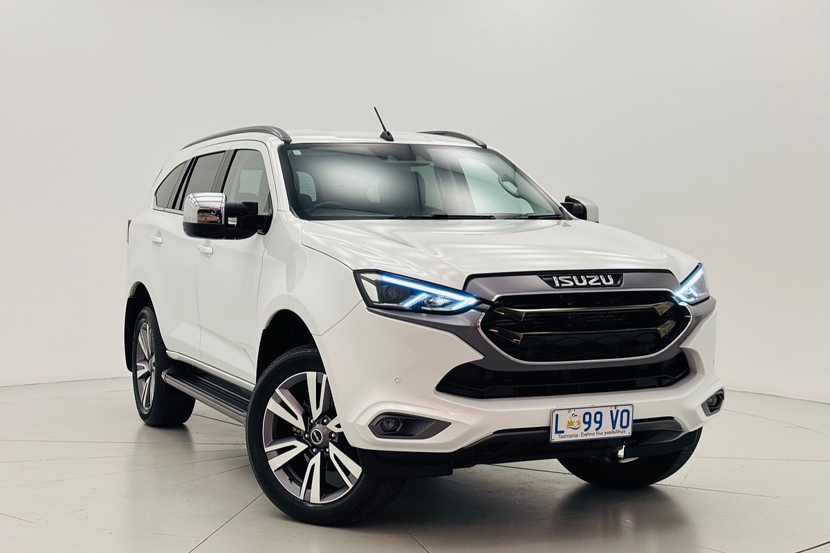 2024 Isuzu MU-X 4X4 LST 3.0 L Automatic 