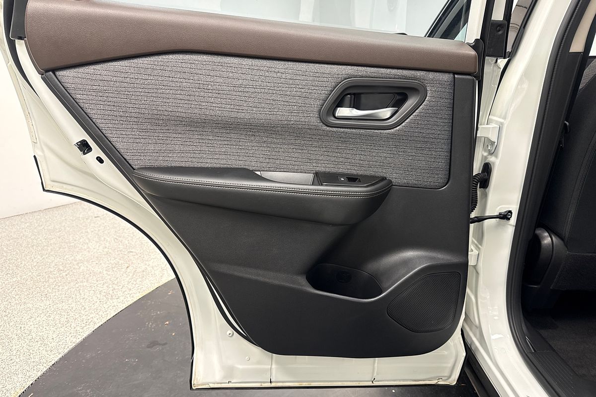 2023 Nissan X-TRAIL ST T33