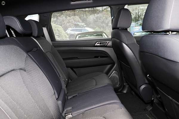 2026 KGM Rexton ELX Y461 thumb-7