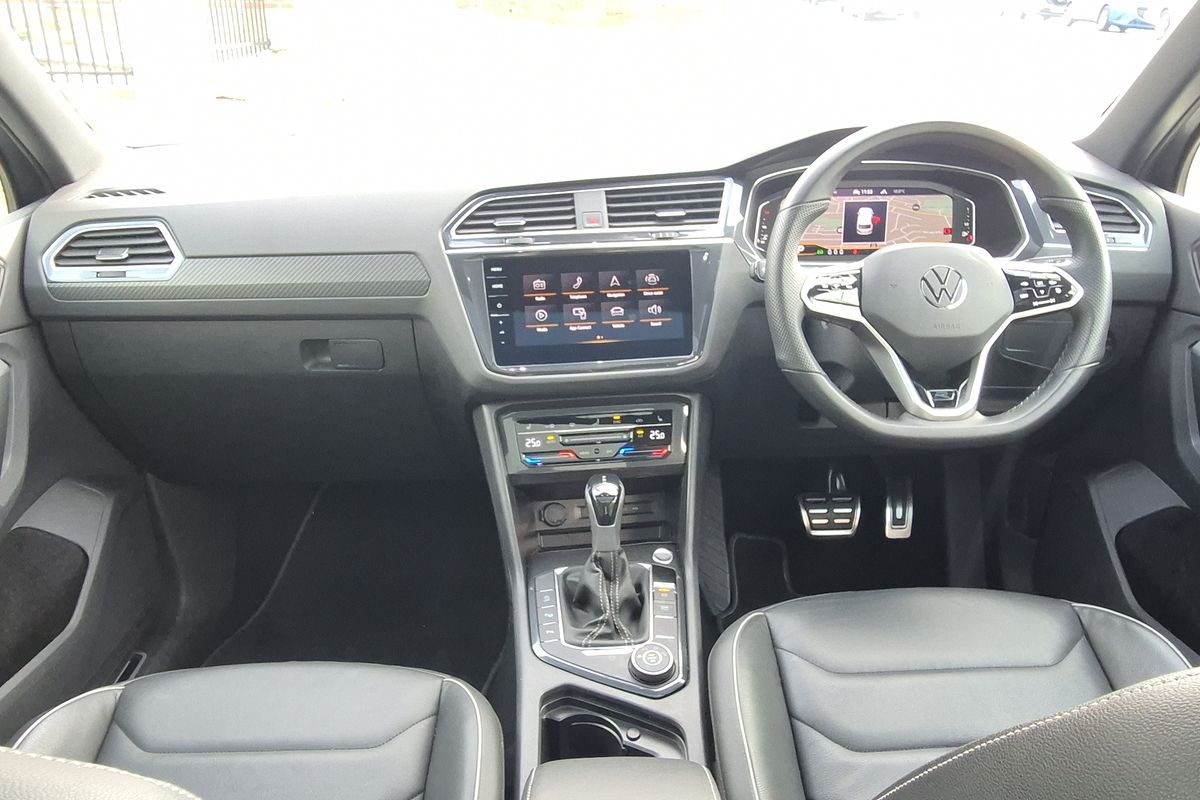 MY23 Volkswagen Tiguan Allspace 162TSI R-Line 7 Speed DSG (BJ25TTR/23)