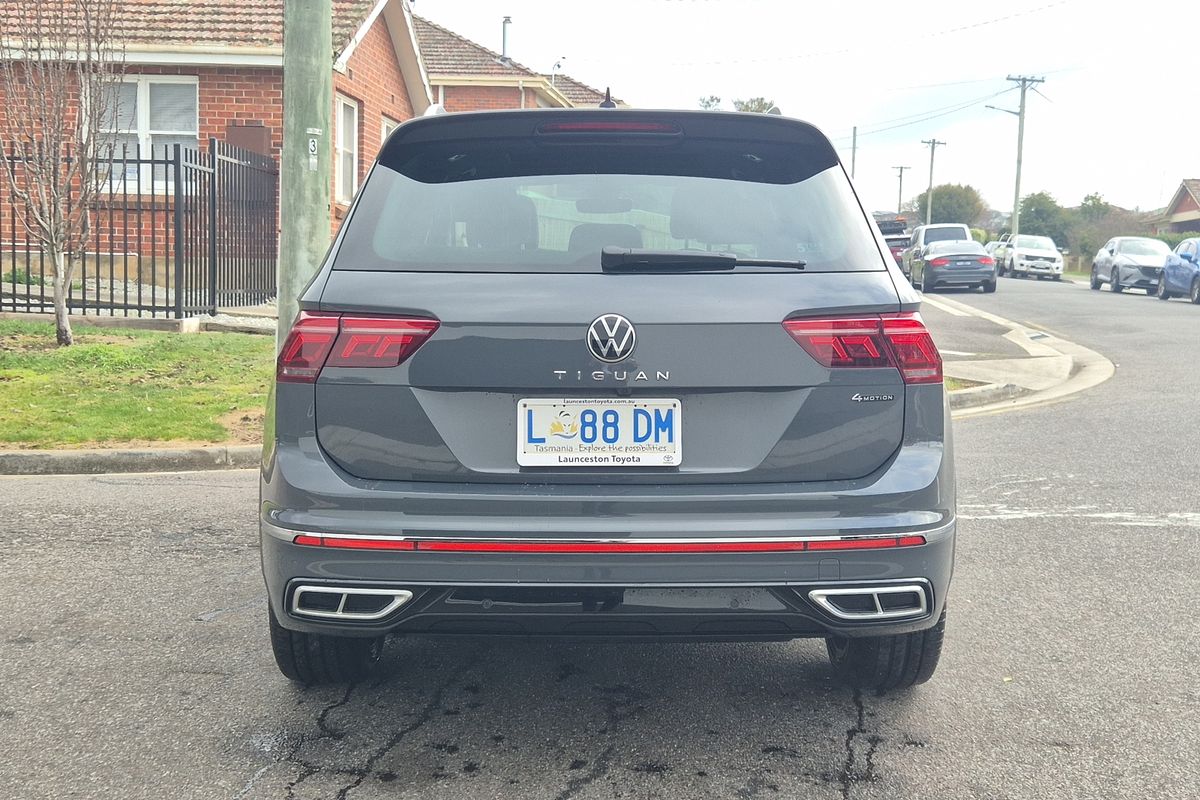 MY23 Volkswagen Tiguan Allspace 162TSI R-Line 7 Speed DSG (BJ25TTR/23)