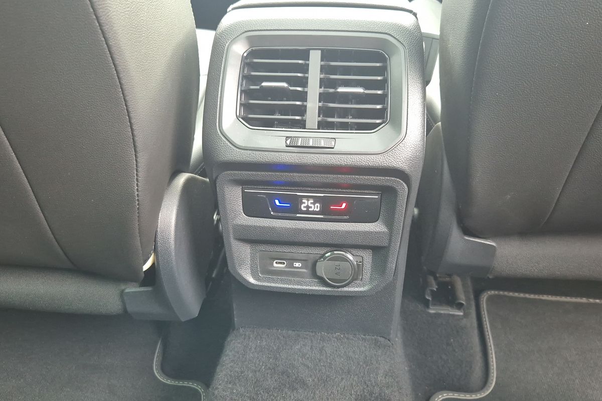 MY23 Volkswagen Tiguan Allspace 162TSI R-Line 7 Speed DSG (BJ25TTR/23)