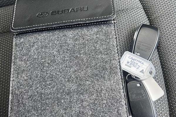 2025 Subaru Crosstrek 2.0R G6X thumb-29