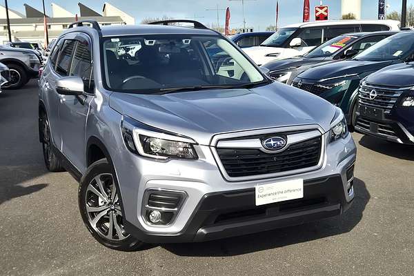 2021 Subaru Forester 2.5i Premium S5